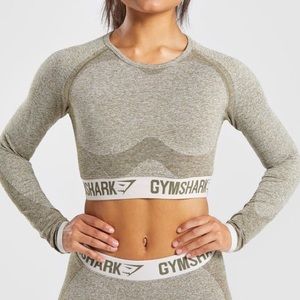 GYMSHARK LONG SLEEVE CROP TOP